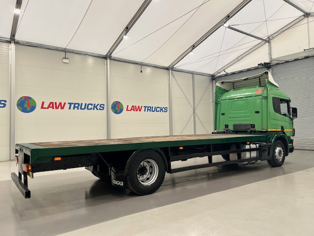 Scania P94 220 4×2 Sleeper Cab Flatbed