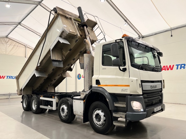 DAF CF 400 8×4 Day Cab Tipper