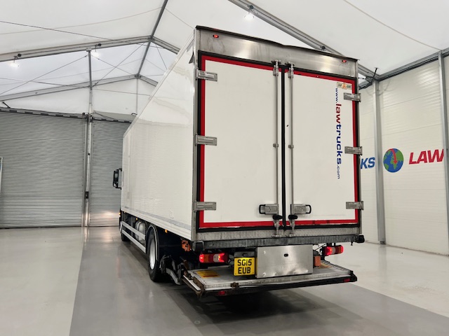 Mercedes Antos 1827 Day Cab Fridge Box