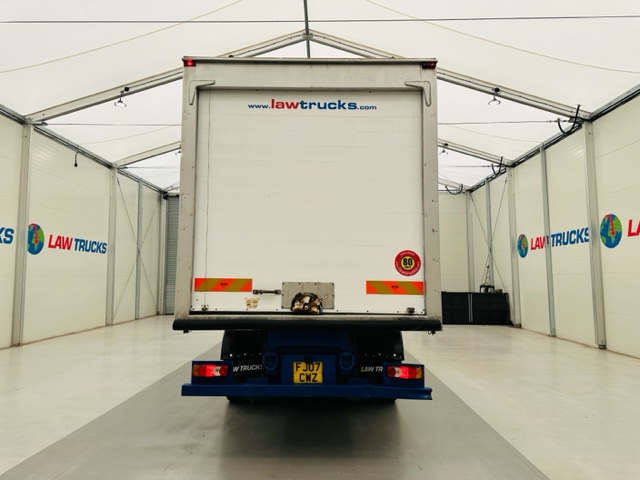 DAF CF65 220 Sleeper Cab Fridge Box