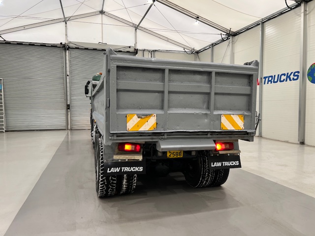 Hino 3241 700 8×4 Sleeper Cab Steel Tipper