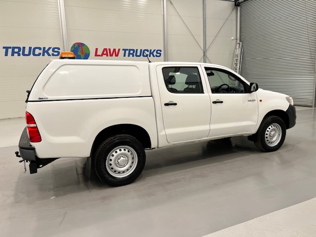 Toyota Hilux 2.5 D-4D 4×4 Double Cab Pick Up
