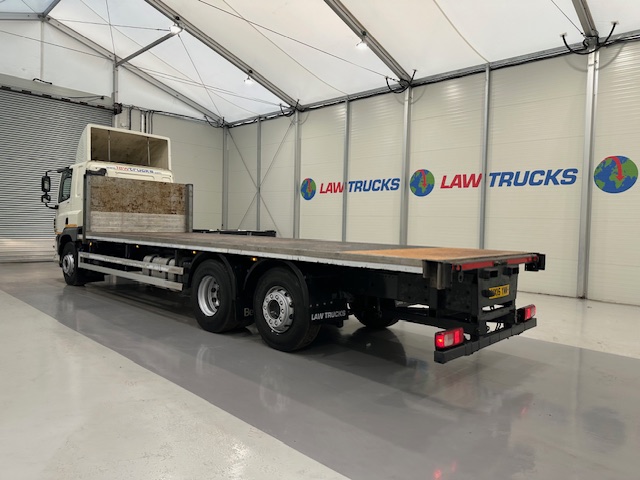 DAF CF 330 6×2 Rear Lift Sleeper Cab Flatbed