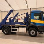 Mercedes Arocs 1824 Day Cab Skip Loader - thumbnail