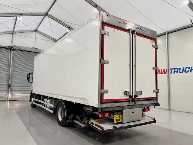 Mercedes Antos 1827 Day Cab Fridge Box