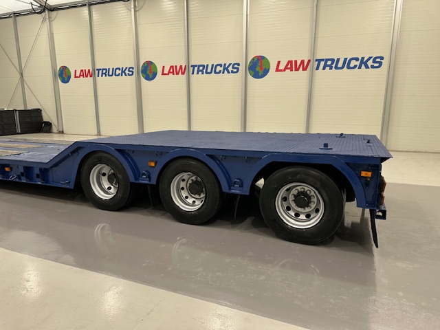 King GTL 48 60 Tri Axle Machinery Carrier Lowloader
