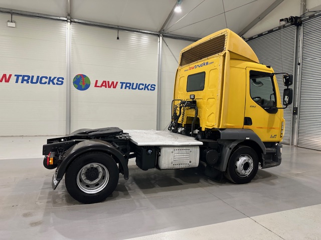 DAF LF 250 4×2 Rest Cab Tractor Unit