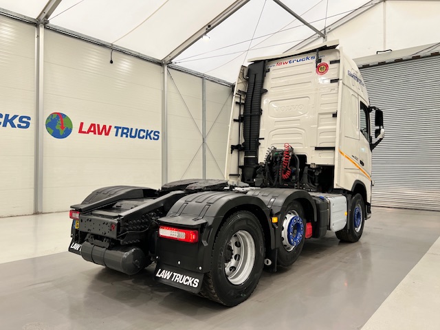 Volvo FH 500 6×2 Midlift Tractor Unit