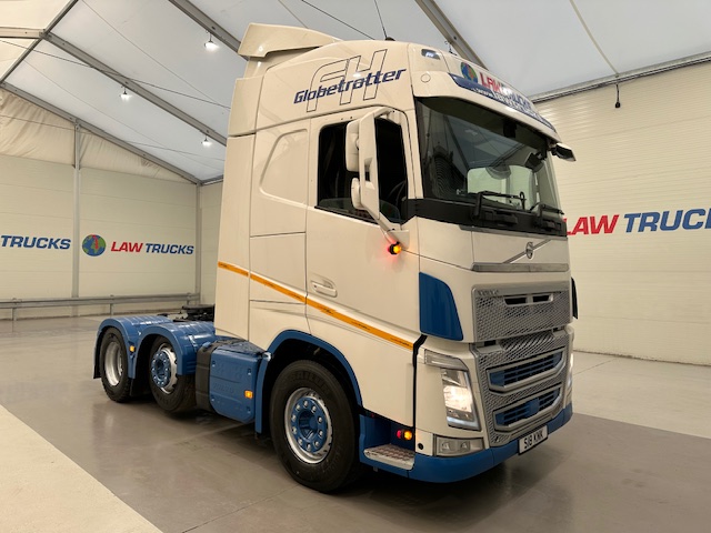 Volvo FH 500 6×2 Midlift Tractor Unit