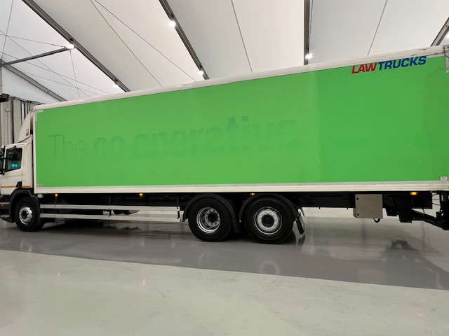 Scania P280 6×2 Rear Lift Day Cab Fridge Box