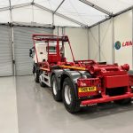 Scania P370 8×4 Rest Cab Hookloader Manual - thumbnail