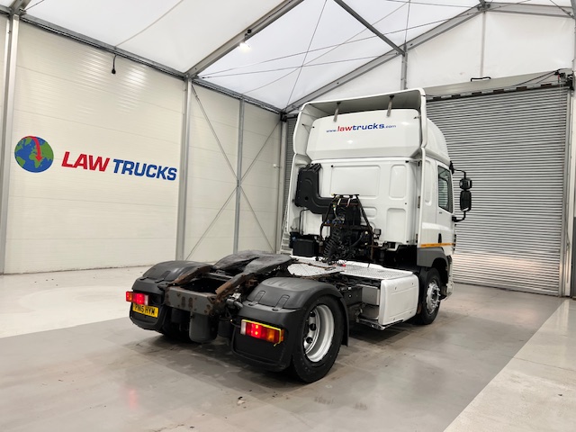 DAF CF 400 4×2 Sleeper Cab Tractor Unit