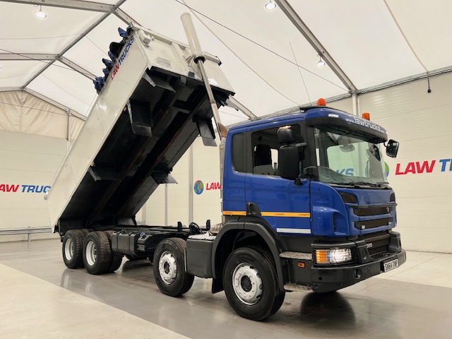 Scania P370 8×4 Rest Cab Tipper Manual