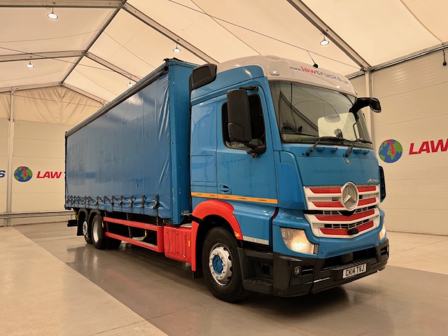 Mercedes Actros 2530 Rear Lift Sleeper Cab Curtainsider