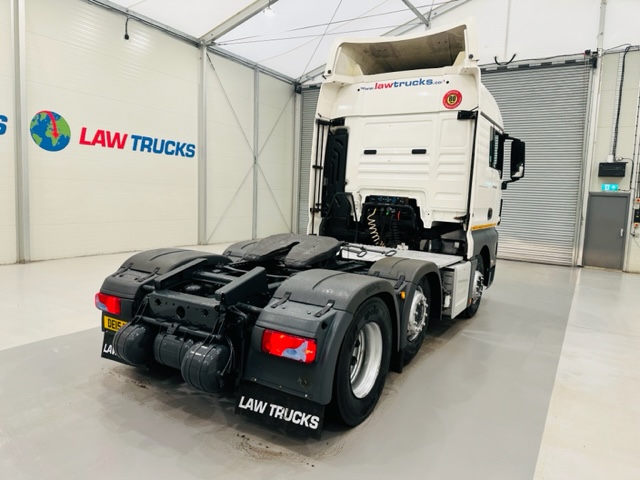 MAN TGX 26.440 6×2 Midlift Tractor Unit
