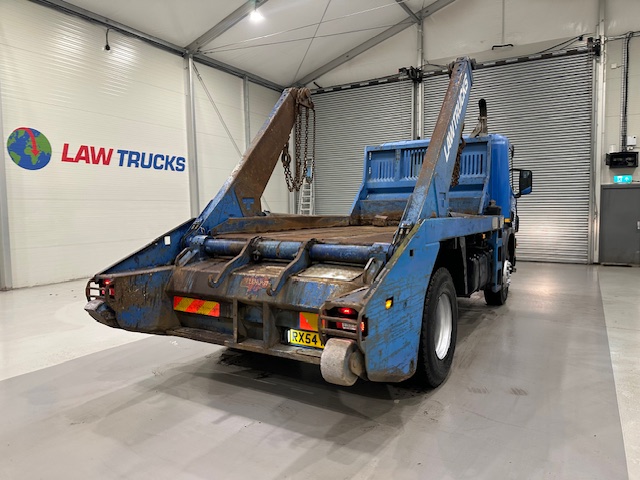 Scania P94 230 4×2 Day Cab Skip Loader