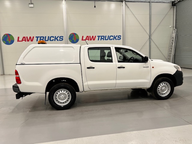 Toyota Hilux 2.5 D-4D 4×4 Double Cab Pick Up