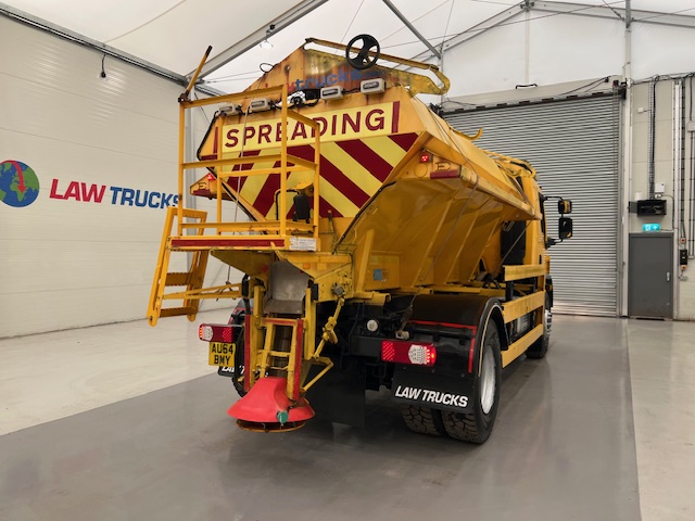 DAF LF 250 4×2 Sleeper Cab Gritter