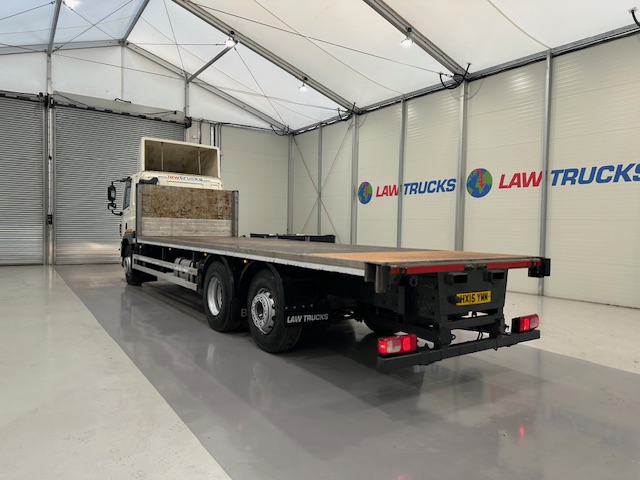 DAF CF 330 6×2 Rear Lift Sleeper Cab Flatbed