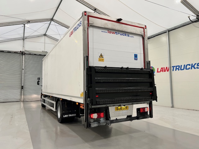 DAF LF 250 4×2 Rest Cab Fridge Box