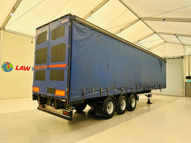 Montracon Tri Axle Curtainsider Trailer
