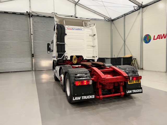 Volvo FM12 380 6×2 Midlift Tractor Unit Manual
