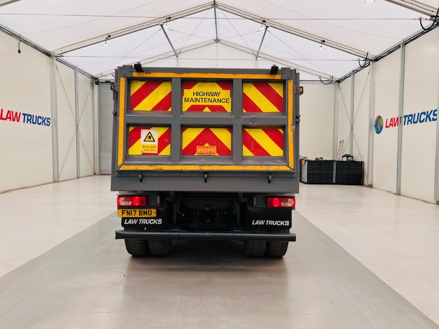 DAF CF 400 8×4 Day Cab Tipper