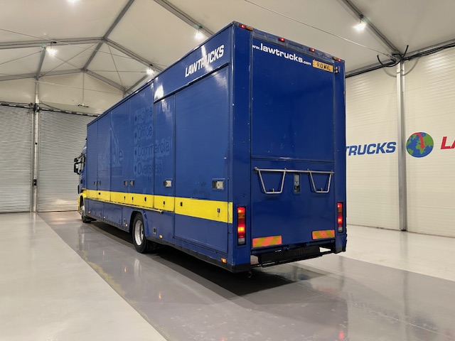 Scania R270 4×2 Sleeper Cab Box Van Manual