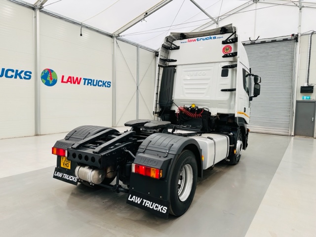 Iveco Stralis 450 4×2 Tractor Unit