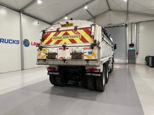 Scania P400 8×4 Sleeper Cab Tipper Manual