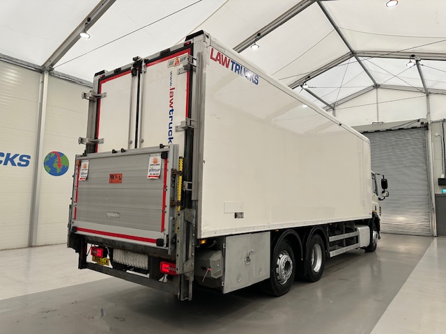 DAF CF 290 6×2 Rear Steer Fridge Box