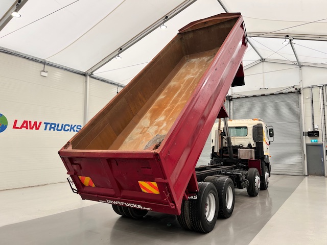 Hino 3241 700 8×4 Sleeper Cab Steel Tipper