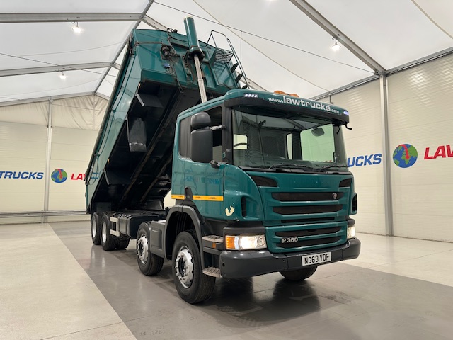 Scania P360 8×4 Rest Cab Tipper Manual
