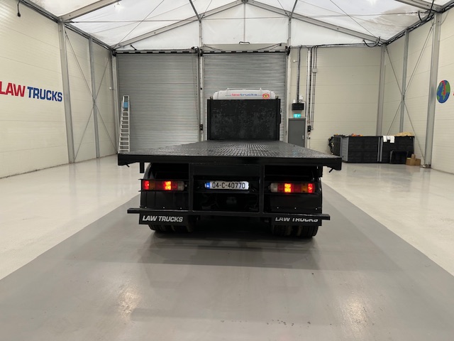 Scania P94 260 10 Tyre Sleeper Cab Flatbed