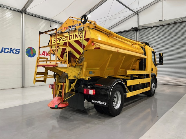 DAF LF 250 4×2 Sleeper Cab Gritter