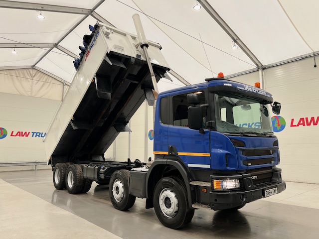 Scania P370 8×4 Rest Cab Tipper Manual