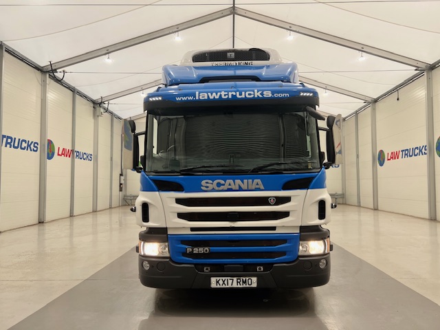 Scania P250 4×2 Sleeper Cab Fridge Box