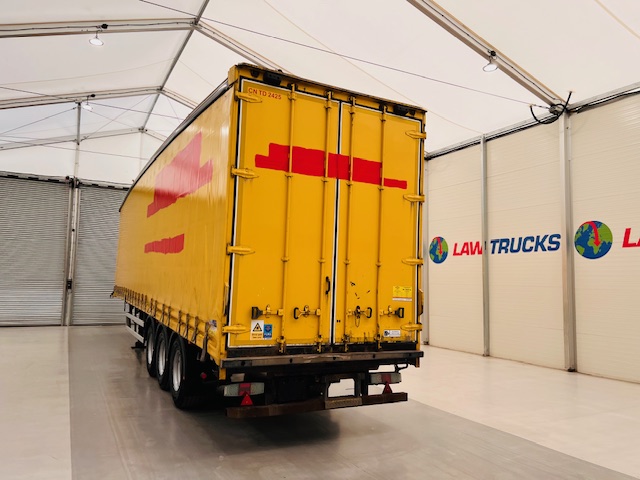 Don Bur Tri Axle Curtainsider Trailer