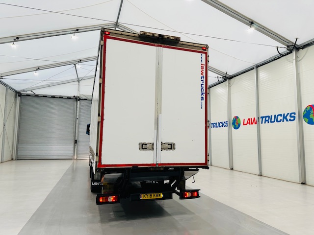 Mercedes Actros 1830 Sleeper Curtainsider Box Van