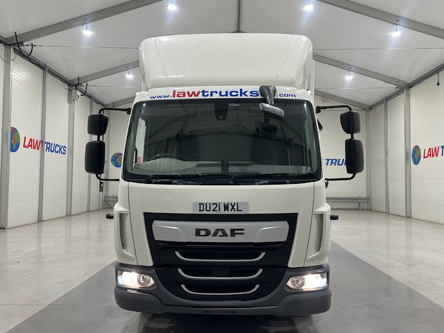 DAF LF 180 4×2 Day Cab Box Van