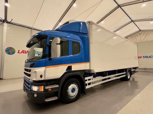 Scania P250 4×2 Sleeper Cab Fridge Box