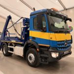 Mercedes Arocs 1824 Day Cab Skip Loader - thumbnail