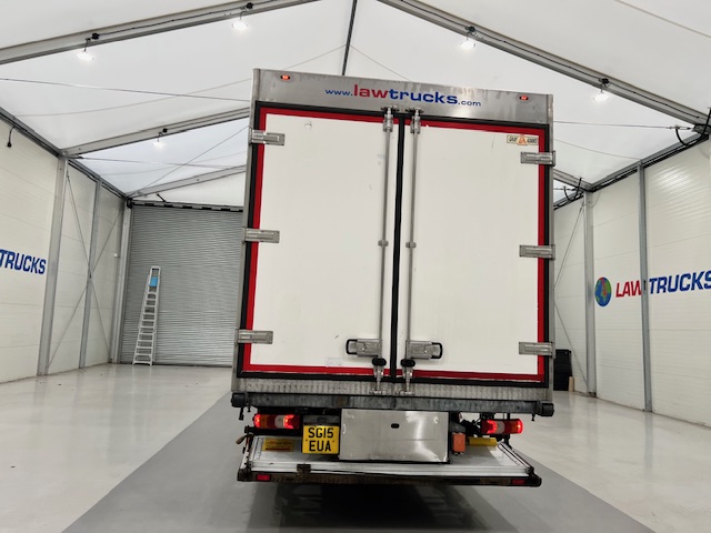 Mercedes Antos 1827 Day Cab Fridge Box