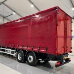 Mercedes Actros 2533 6×2 Sleeper Cab Curtainsider - thumbnail