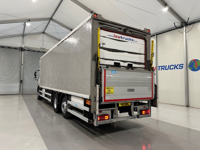 DAF CF 330 Rear Lift Day Cab Fridge Box