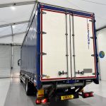 Mercedes Actros 1824 Sleeper Cab Curtainsider - thumbnail