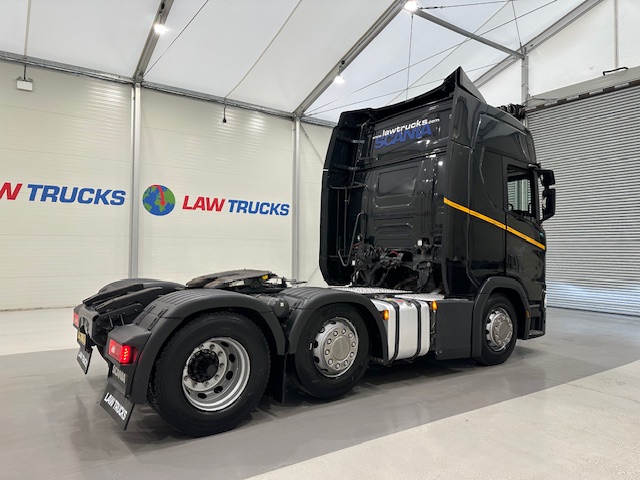 Scania R450 6×2 Midlift Highline Tractor Unit