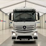 Mercedes Actros 1824 4×2 Sleeper Cab Curtainsider - thumbnail