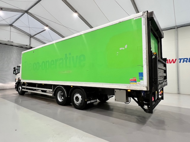Scania P280 6×2 Rear Lift Day Cab Fridge Box