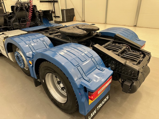 Volvo FH 500 6×2 Midlift Tractor Unit